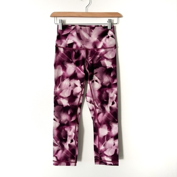 Lululemon | Wunder Under Crop High Rise 21" Blush Blossom Size 4 - Picture 4 of 7